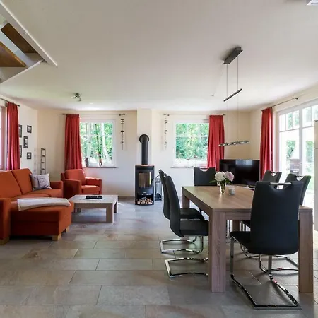 Holiday home Ruegensonne - Ruegen Glowe